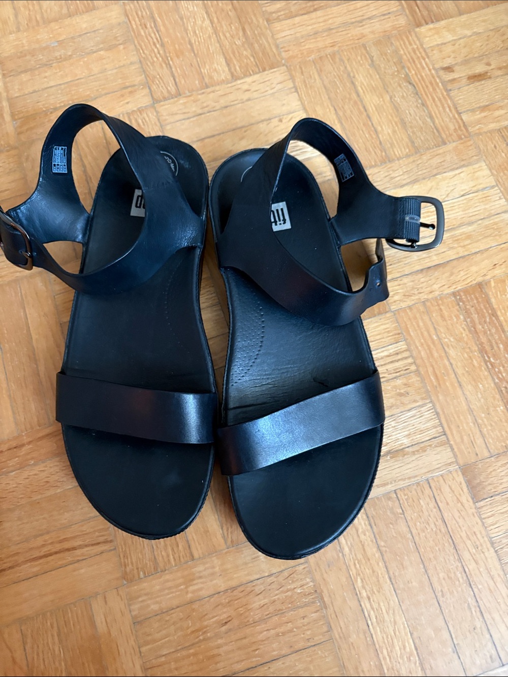 Fitflop Black Women's Ankle-Strap Leather Sandals